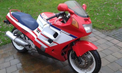  honda cbr 1000f 135 pk 1989