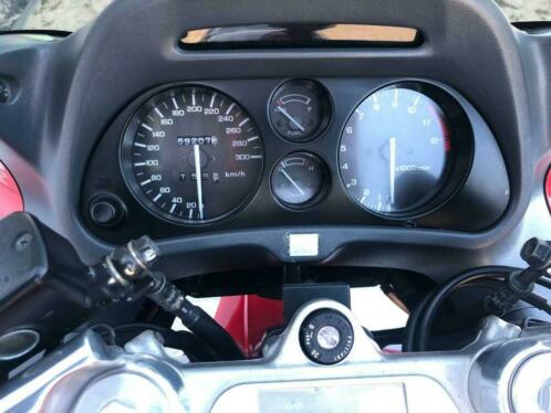 Honda cbr 1000f