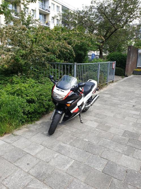 Honda cbr 1000F super nette staat