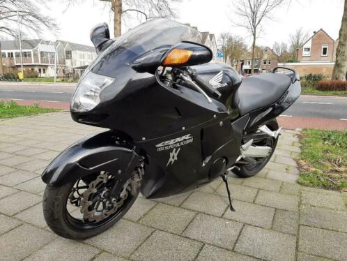 Honda CBR 1100 XX cbr1100xx blackbird