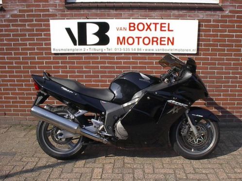 HONDA CBR 1100 XX SUPER BLACKBIRD (bj 2001)