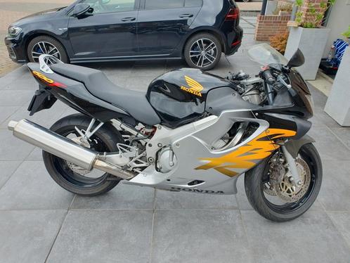 Honda CBR 600 f, niet gebruikelijke kleurstelling