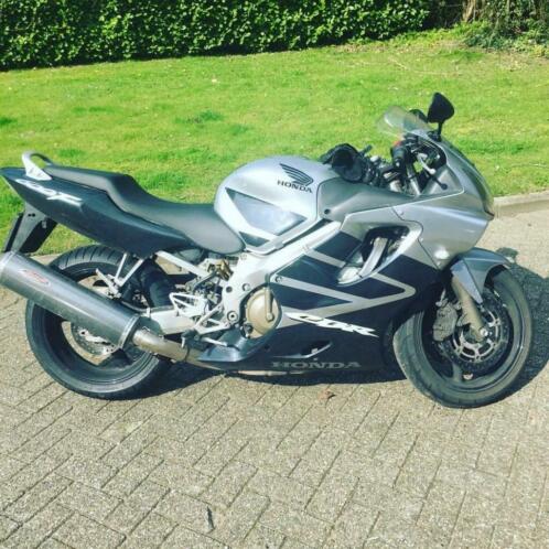 Honda cbr 600 f uit 2007