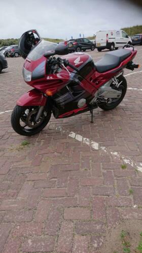 Honda cbr 600 f2