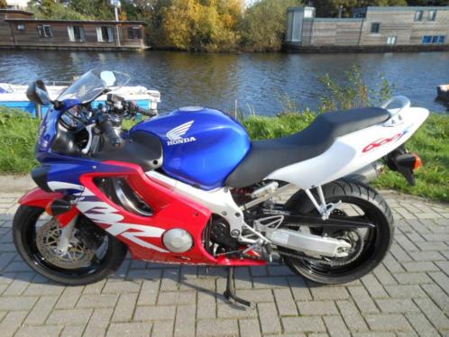 Honda cbr 600f (H)eerlijke motor oktober aanbieding