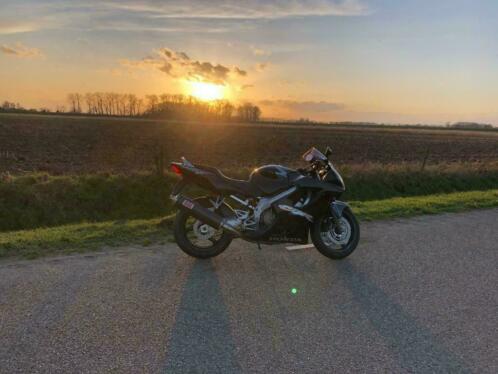 Honda CBR 600F uit 2005, KM tussen 35K en 36K