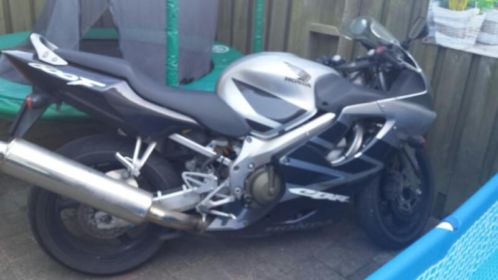 Honda cbr 600f uit 2008 volledig origineel