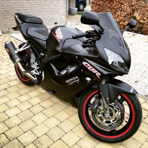 Honda CBR 600FS - 600 FS - CBR600 FS - RR Look