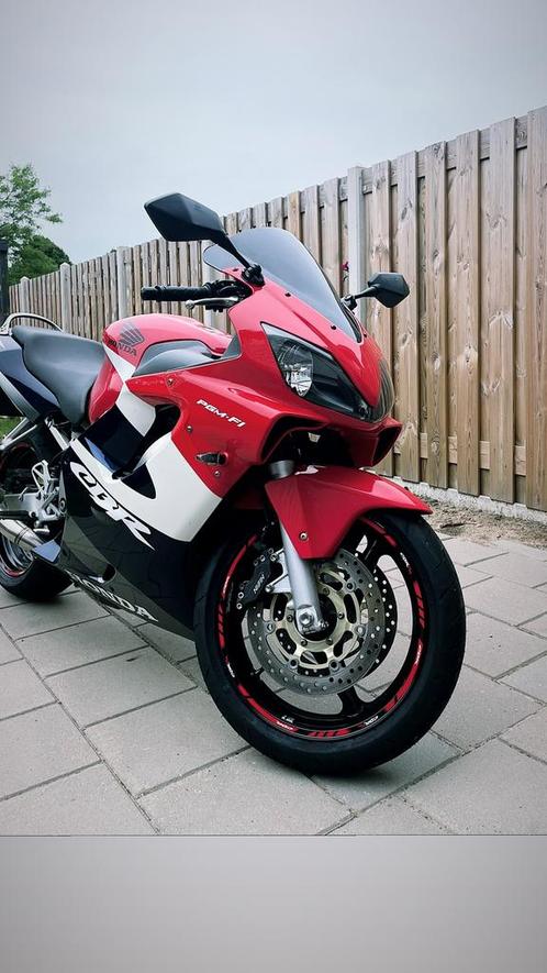 Honda Cbr f4i 600 cc