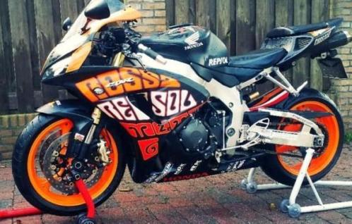 Honda cbr1000rr sc57 Repsol Fireblade