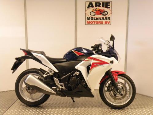 Honda CBR250R , CBR 250 R, geschikt voor A2 rijbewijs.