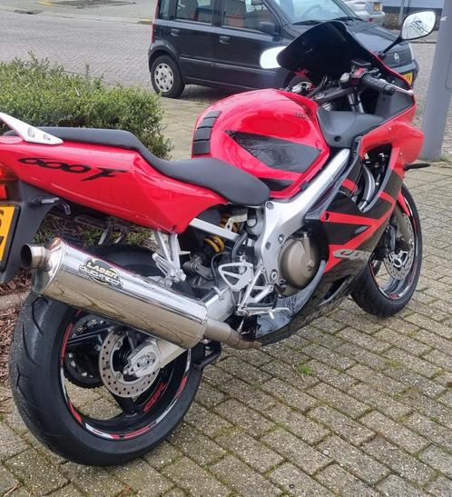 Honda cbr600f  bouwjaar 2008