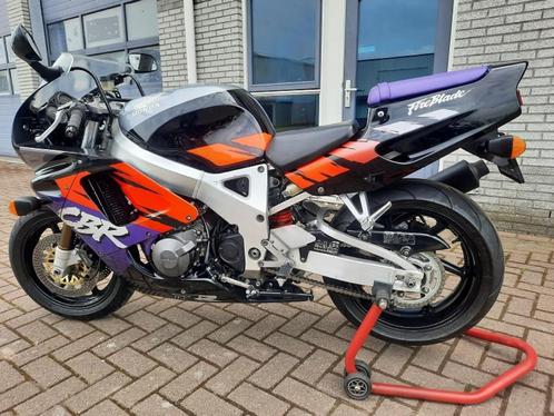 HONDA CBR900RR FIREBLADE SC28 1993 (Nieuwstaat)