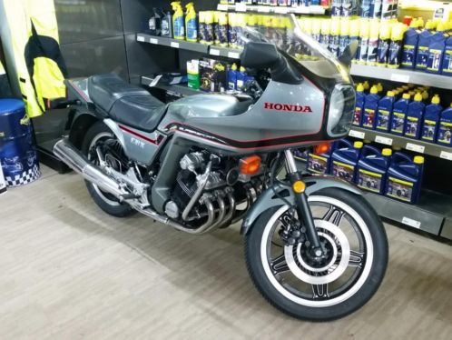 Honda CBX1000 Proline 6 cilinder in TOPSTAAT