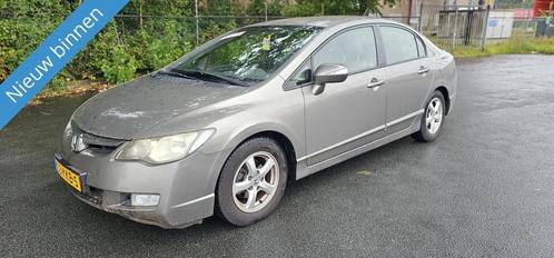 Honda Civic 1.3 Hybrid NETTE AUTO RIJDT EN SCHAKELT TOP