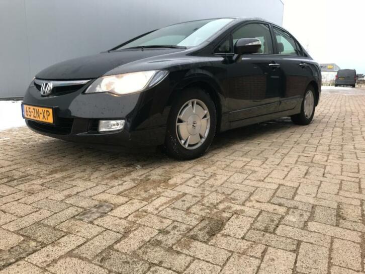 Honda Civic 1.3 Vtec Hybrid 4DR 2008 Zwart  Winterbanden