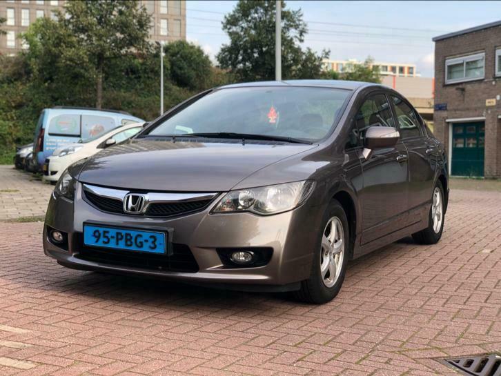 Honda Civic 1.3 Vtec Hybrid TAXI KLAAR 4DR C-tr. 2011 Grijs