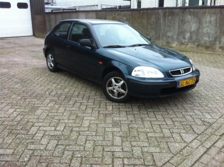 Honda Civic 1.4 I 1997 Groen 270000KM