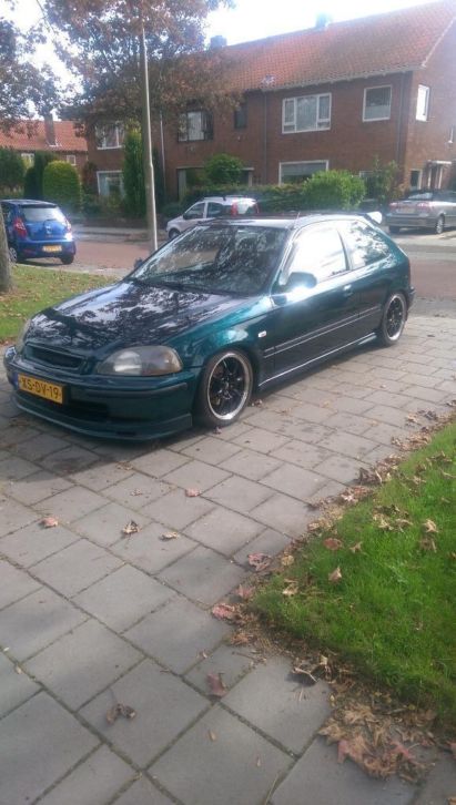 Honda Civic 1.4 I S 1999 Groen