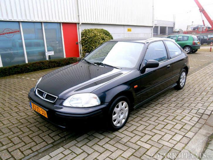 Honda Civic 1.4 I S 1999 Zwart nw apk airco