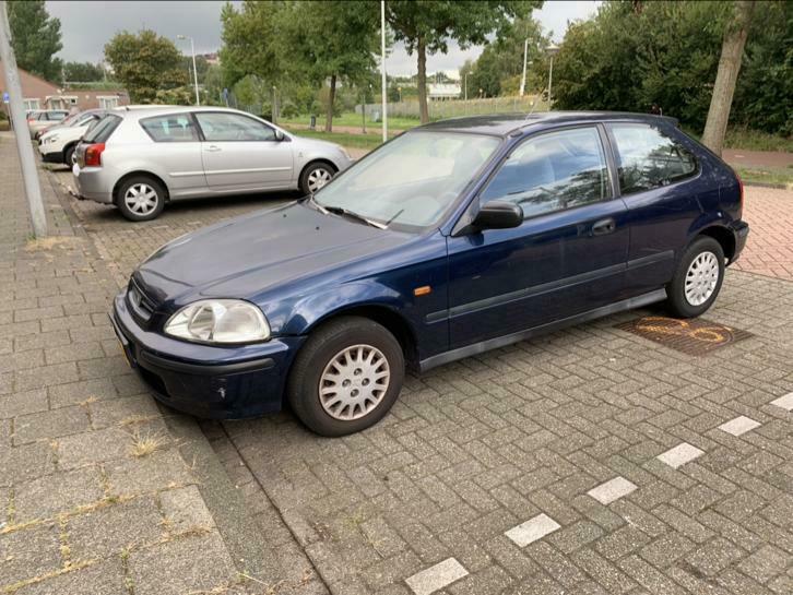 Honda Civic 1.4 I S AUT 1996 Blauw (apk april2020)