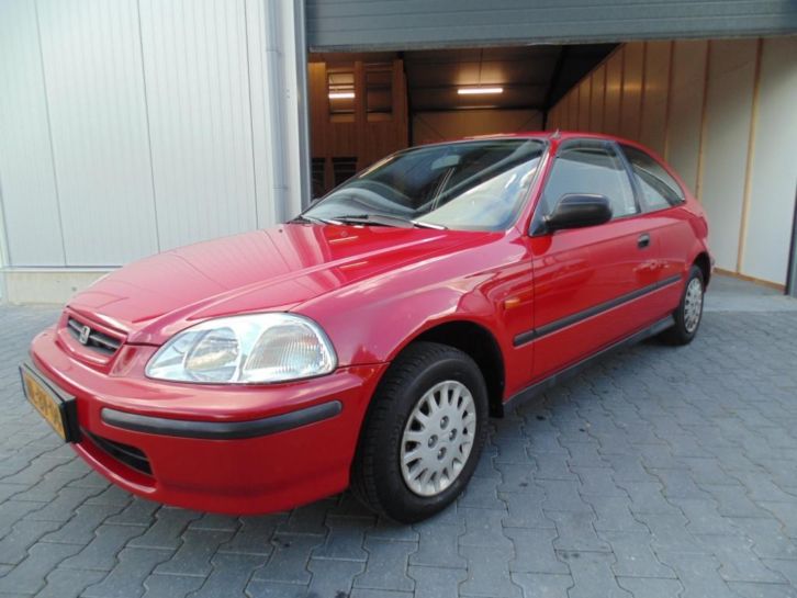 Honda Civic 1.4i S, automaat, nette staat