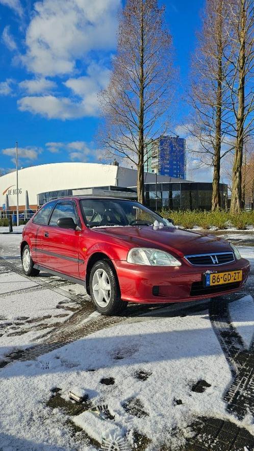 Honda Civic 1.4iS 2000 Rood handgeschakeld Youngtimer