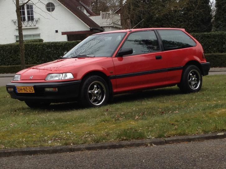 Honda Civic 1.5 I GL 16V U9 1991 Rood