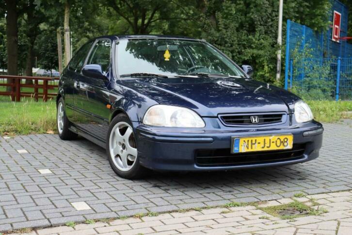 Honda Civic 1.5 I LS Vtec-e 1996 Blauw