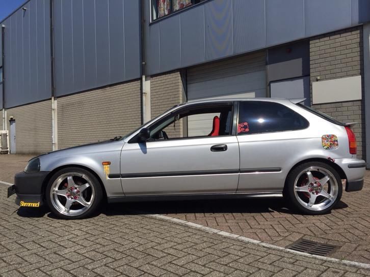 Honda Civic 1.5 I LS Vtec-e 1996 Grijs