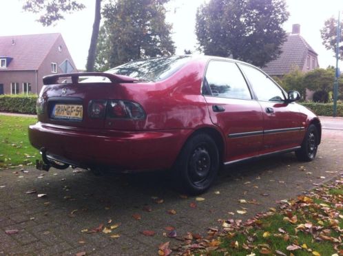 Honda Civic 1.5 I SDN DX E2 1997 Rood