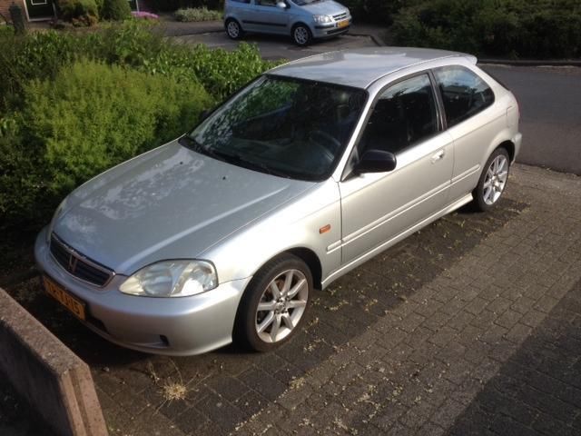 Honda Civic 1.5 I Vtec-e 1998 Grijs