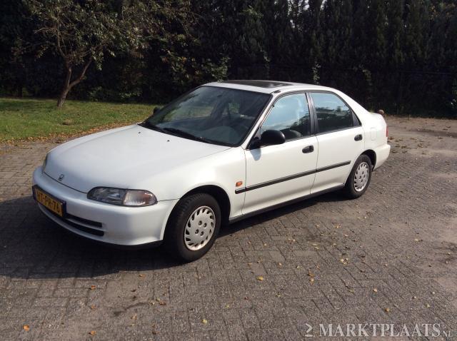 Honda Civic 1.5 LSi 