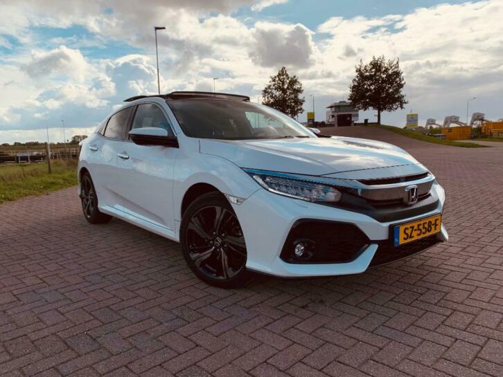 Honda Civic 1.5 Prestige 2018 metallic wit update