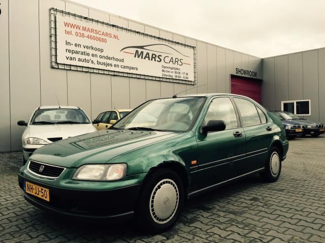 Honda Civic 1.5i VTEC-E