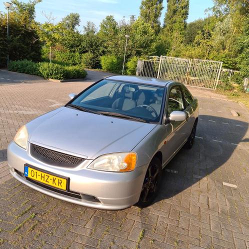 Honda Civic 1.7 I Coupe LS 2002 Zilver NIEUWE APK 09-2023