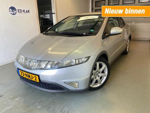 Honda CIVIC 1.8 Comfort 5drs CLIMA LMV PDC 140 PK MOOI