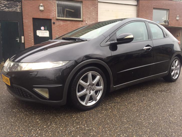 Honda Civic 1.8 I-vtec 140PK 2006 Full optie