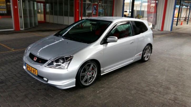 Honda Civic 2.0 I Type-R 2002 220pk ep3