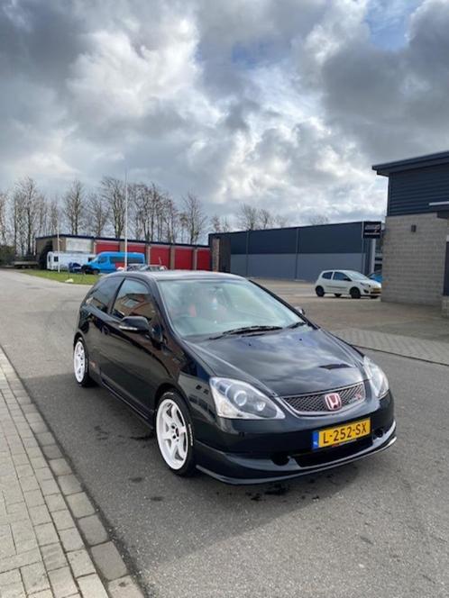 Honda Civic 2.0 K20A2 TYPE-R Premier Edition In Top Staat