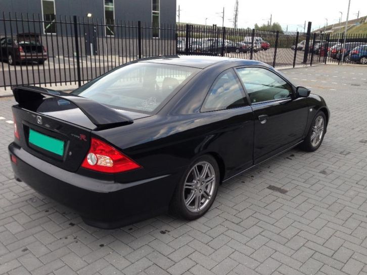 Honda Civic Coupe EM2 1.7 LS 01-2006 Zwart EX-BPM Blikschade