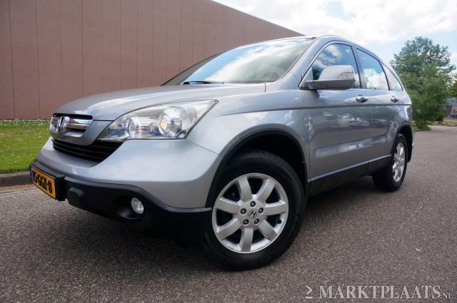 Honda CR-V 2.2D 4x4 Executive ClimaNAPNaviBluetoothTrekhaak(Export price 10500) 
