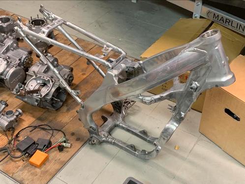 Honda CR500 AFX frame