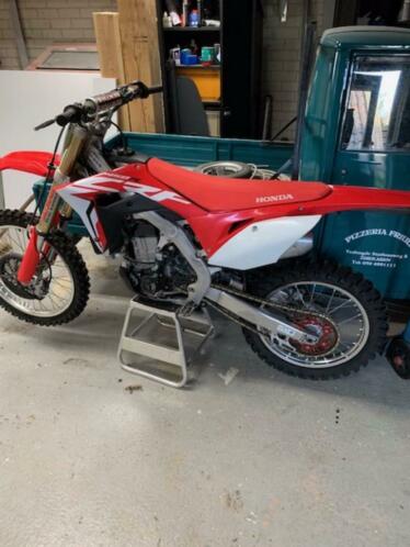 Honda CRF450 CRF 450 e-start 10uur oud  2017