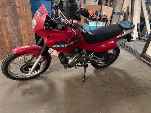 Honda dominator 650cc