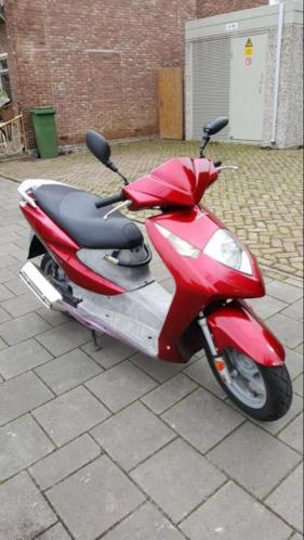 Honda Dylan 150cc (125180cc)(onderdelen)