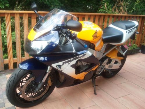 Honda Fireblade 929 RR bj. 2000