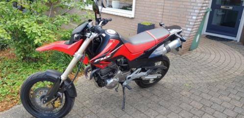 Honda fmx 650 Super Motard 2005 in topstaat. A2 rijbewijs.