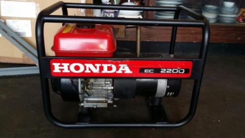 Honda generator ec2200 met rvs uitlaat