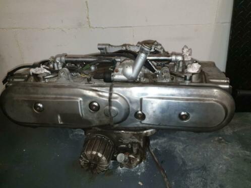 Honda GL 1200 motorblok, carborateurs, uitlaat, benzinetank 